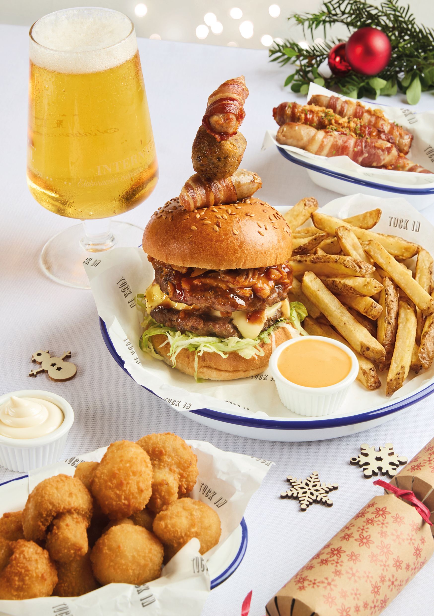 Festive Lunch & Dinner at The Sandstone Nab in Middlesbrough